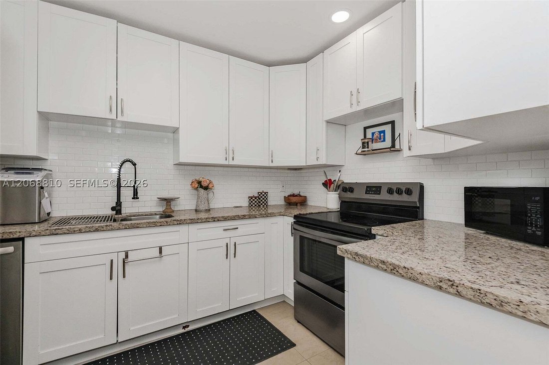 Casa a Cutler Bay, Florida, Stati Uniti 3 - 18680338