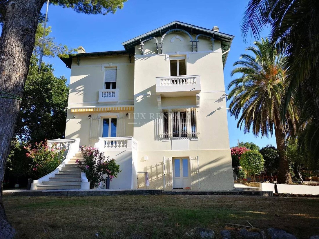 Villa in Fontmerle, Antibes, France 4 - 18659559
