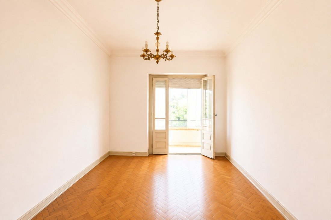 Apartment in Ajuda, Lisbon, Portugal 3 - 18683551