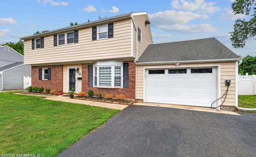 Haus in Oakhurst, New Jersey, Vereinigte Staaten 1