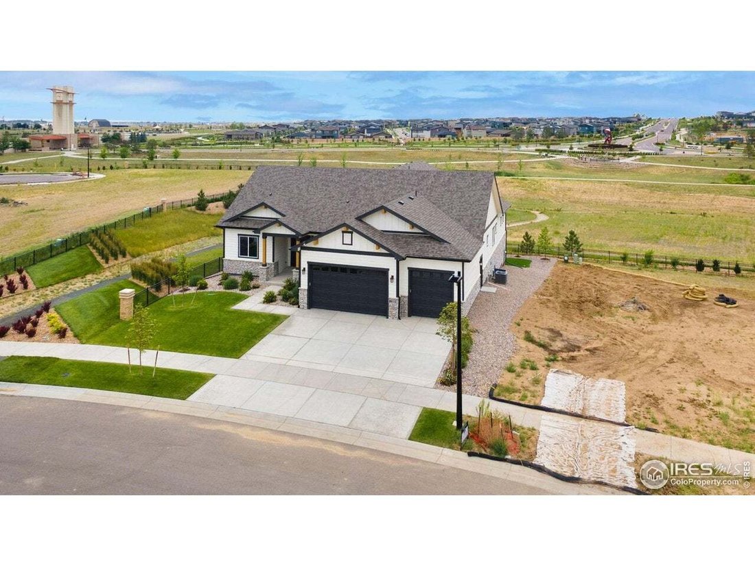 House in Aurora, Colorado, United States 3 - 18149023