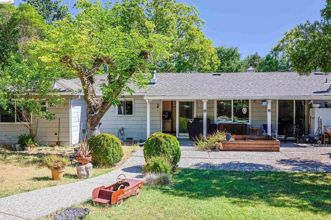 House in Danville, California, United States 1 - 18682667