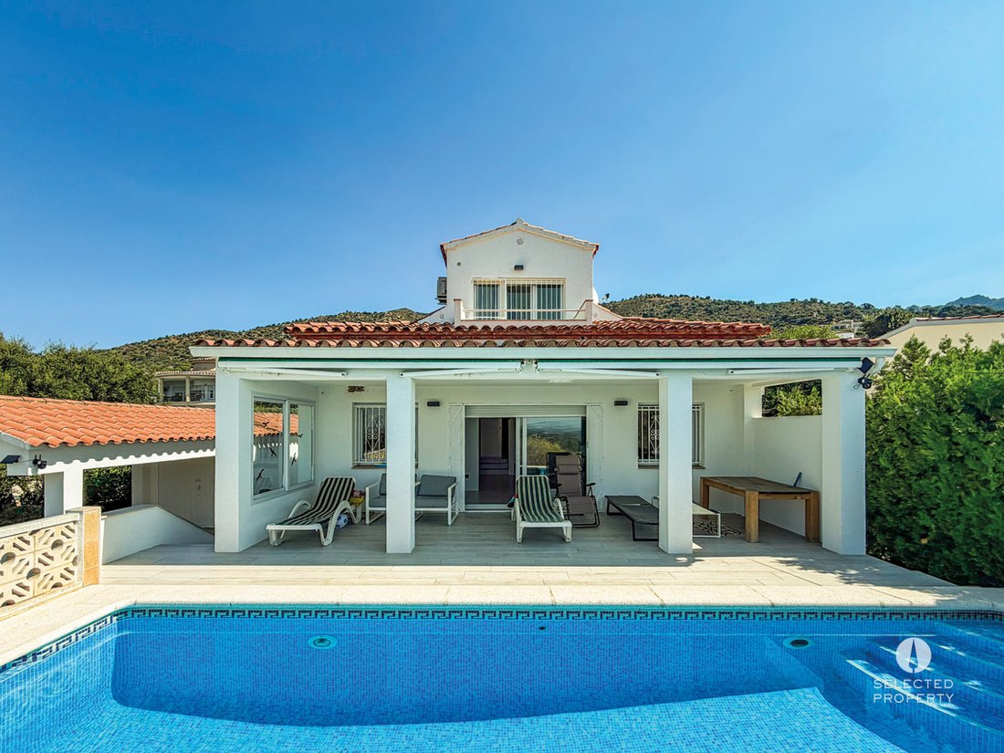 Villa in Palau-saverdera, Catalonia, Spain 2 - 18682032