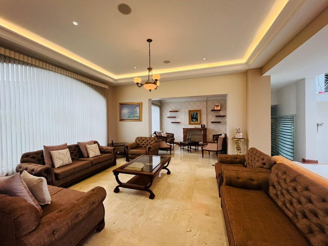 House in Quito, Pichincha, Ecuador 3 - 18681069
