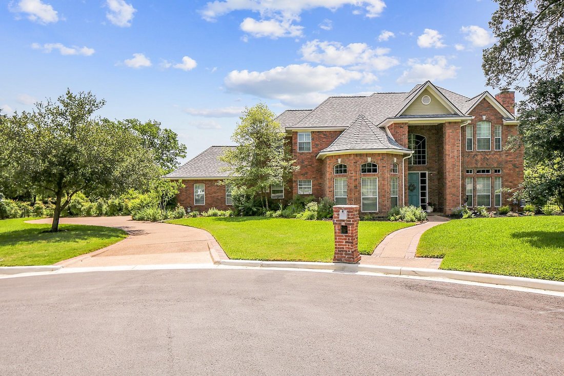 House in College Station, Texas, United States 1 - 18683077