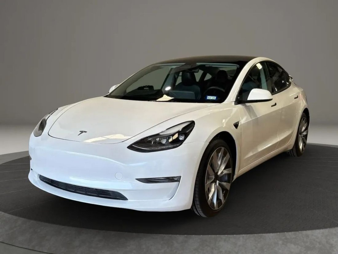 Sedan in Dallas, TX, United States 3 - 18683929