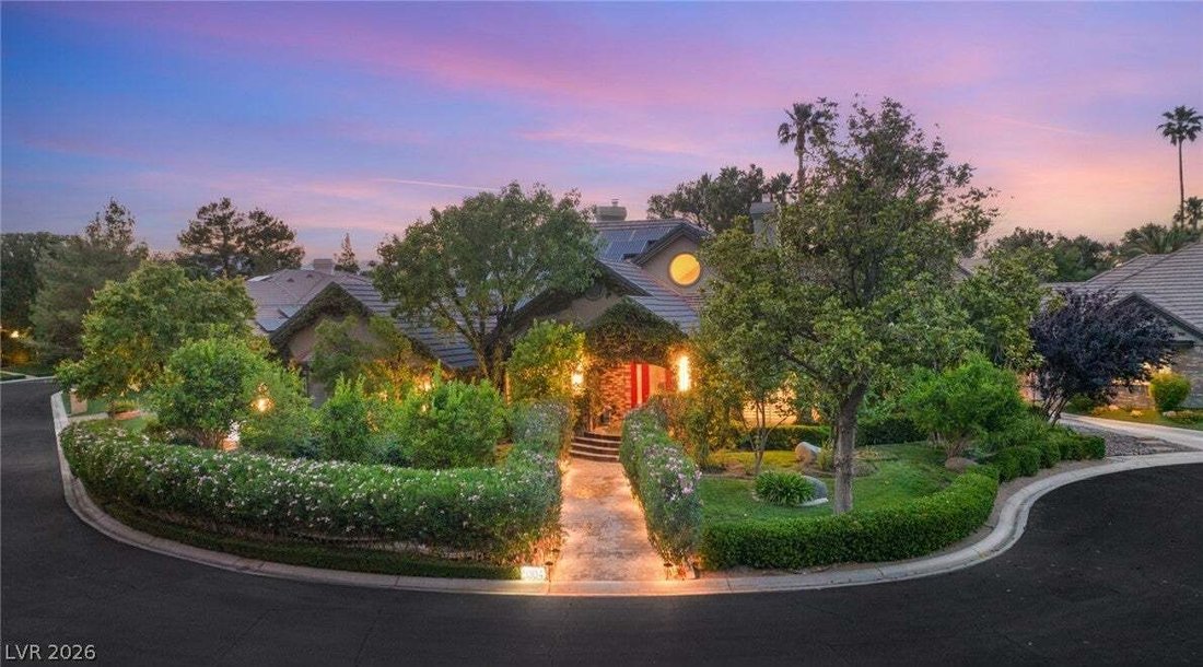 House in Las Vegas, Nevada, United States 2 - 18680184