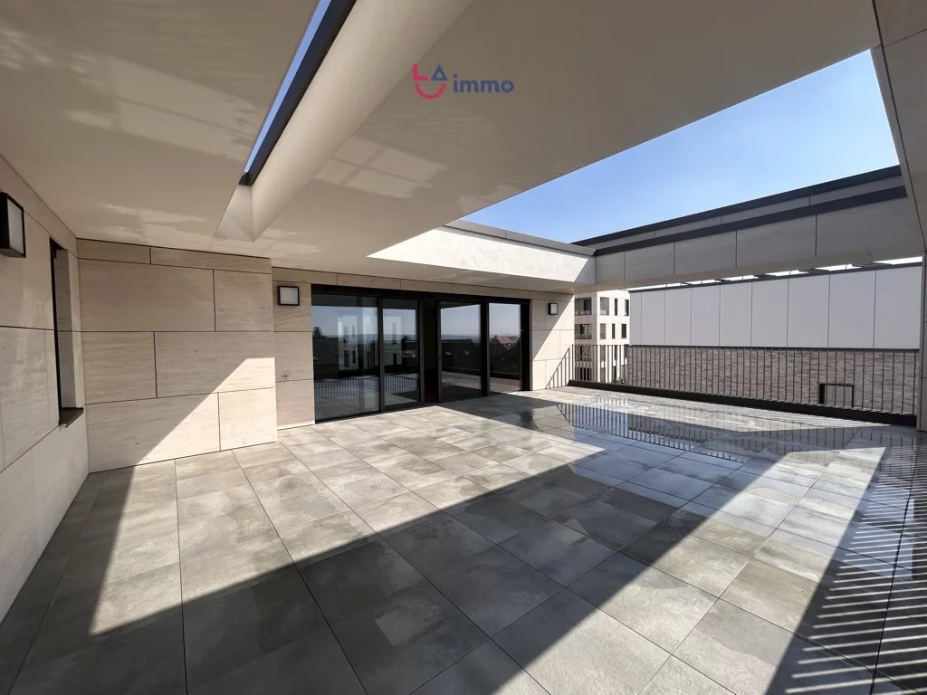 Penthouse in Bertrange, Luxembourg District, Luxembourg 2 - 17530859
