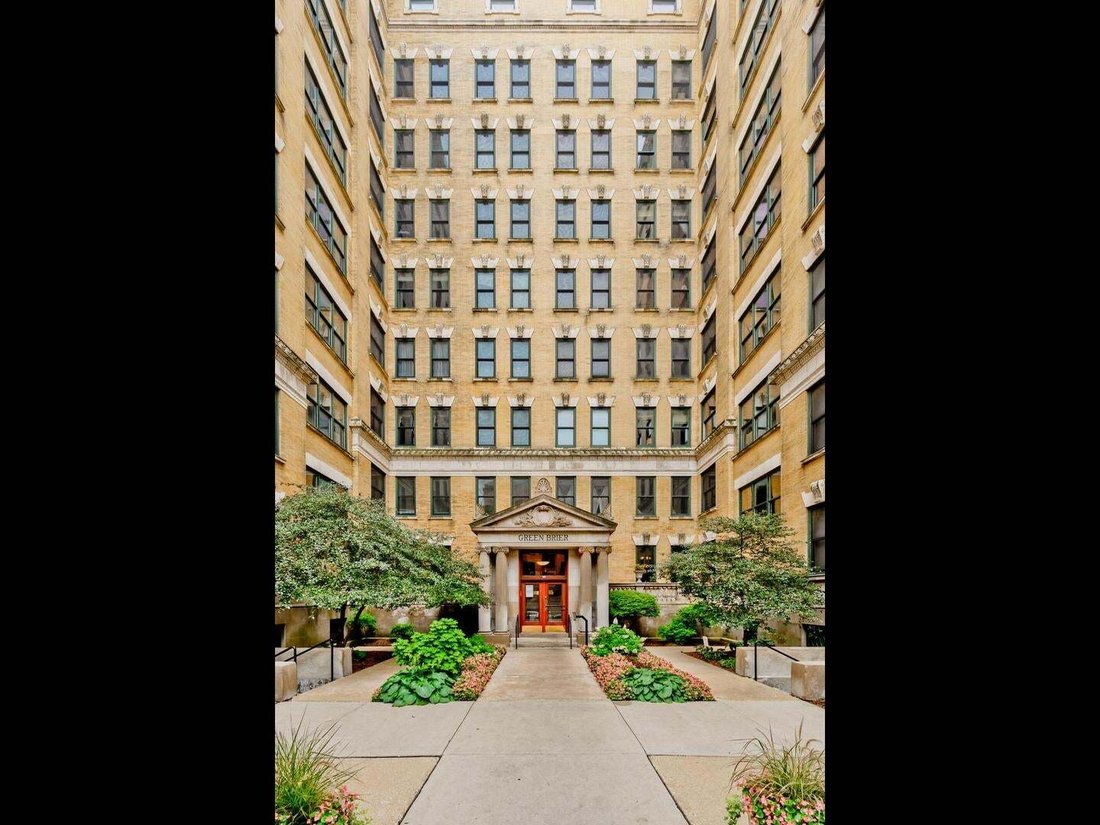 Condo in Chicago, Illinois, United States 2 - 18682630