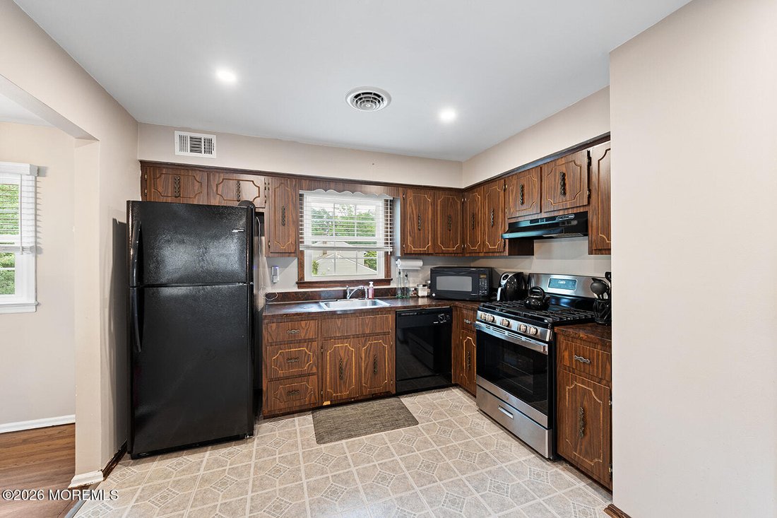 North Middletown, New Jersey, United States 4 - 18681509