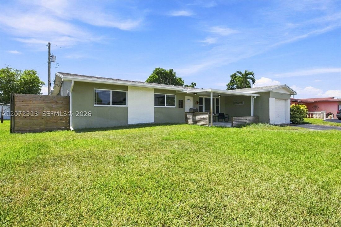 House in Pembroke Pines, Florida, United States 2 - 18684476