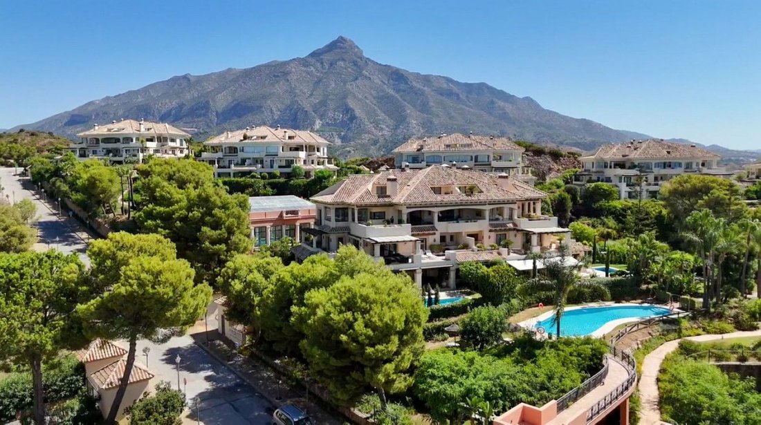 Appartamento a Nueva Andalucía, Marbella, Spagna 2 - 18566964