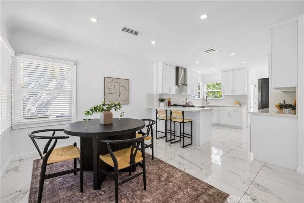 House in Burbank, California, United States 4 - 18682844
