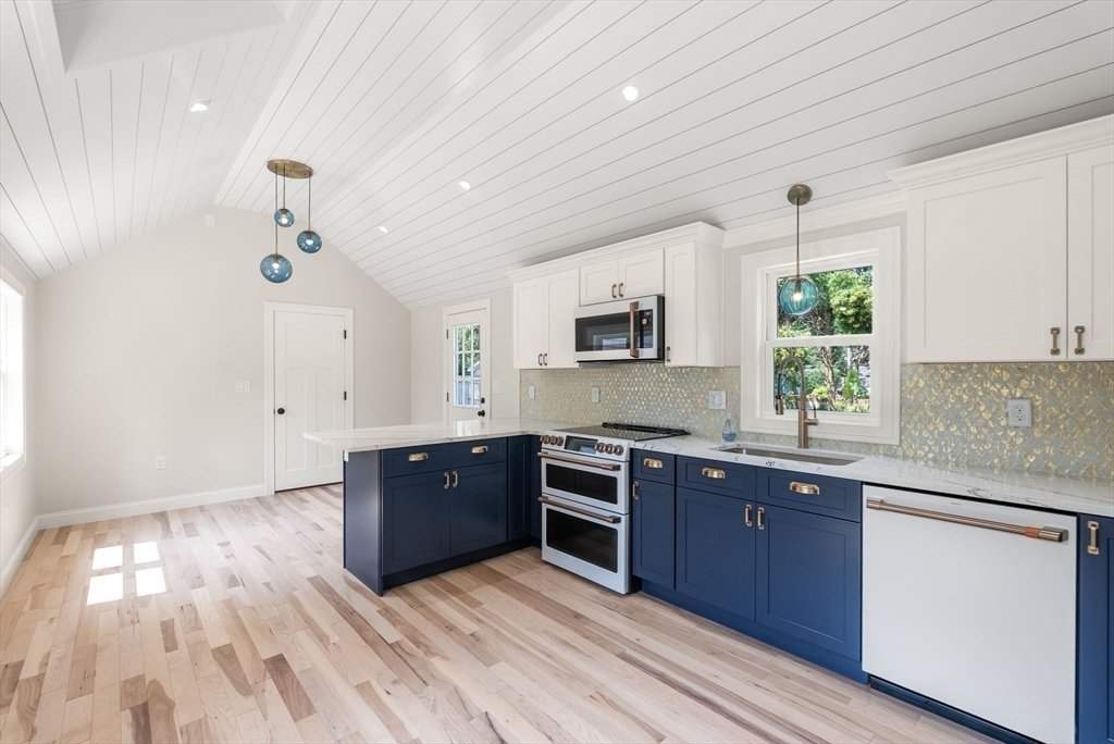House in Harwich, Massachusetts, United States 5 - 18681756