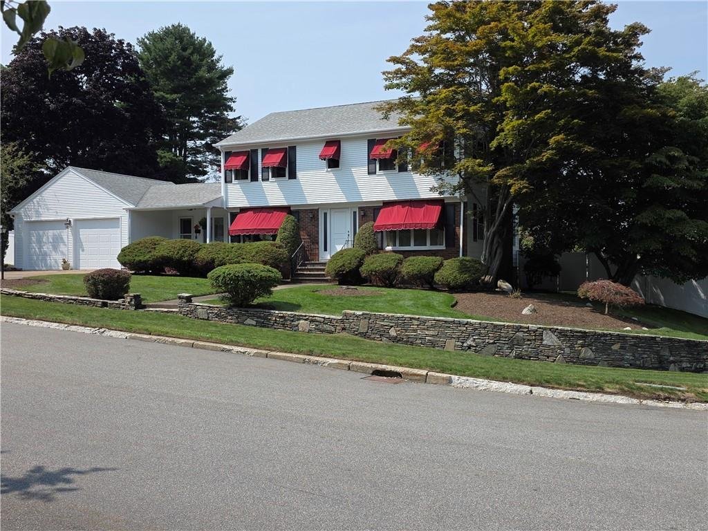 House in Lincoln, Rhode Island, United States 1 - 18681449