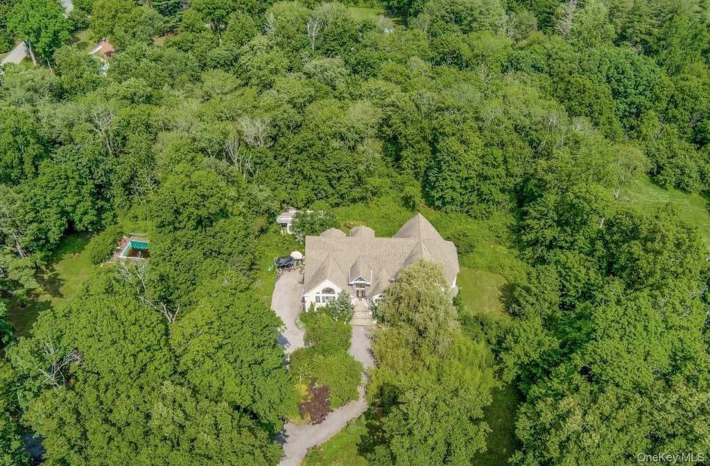 House in Yorktown Heights, New York, United States 3 - 18684278