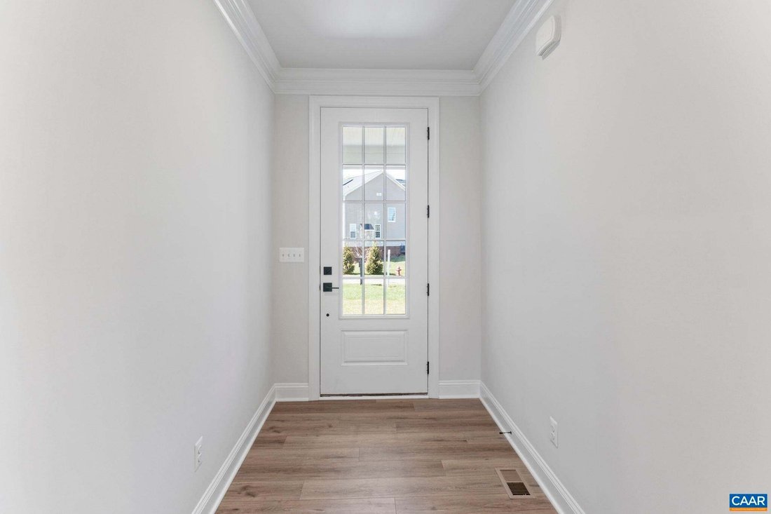 House in Charlottesville, Virginia, United States 5 - 18680174