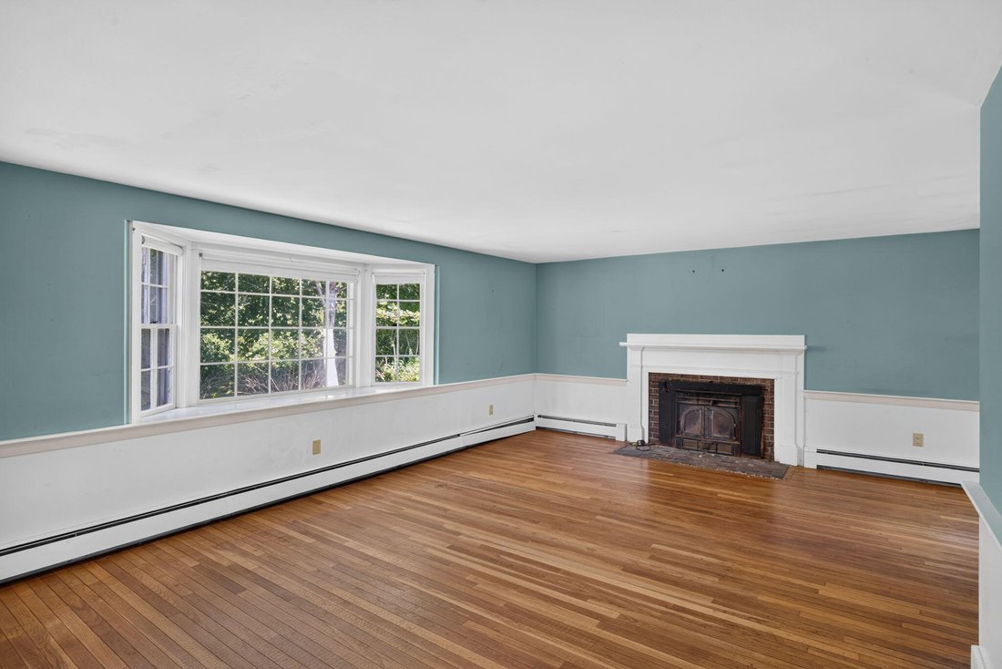 House in Harwich, Massachusetts, United States 3 - 18680042