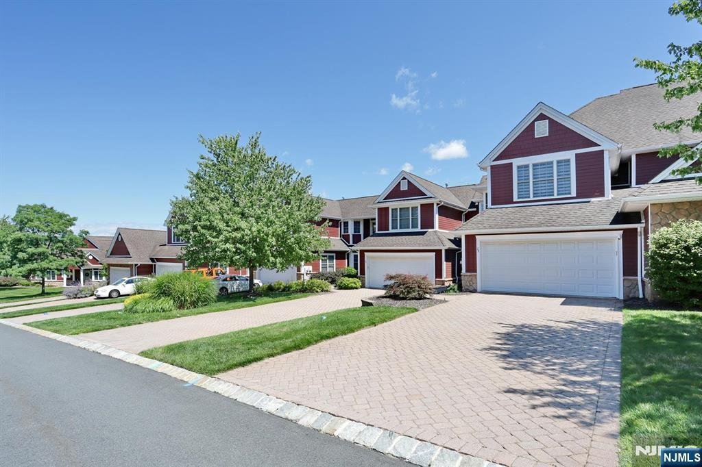 Townhouse in Hamburg, New Jersey, United States 2 - 18680631