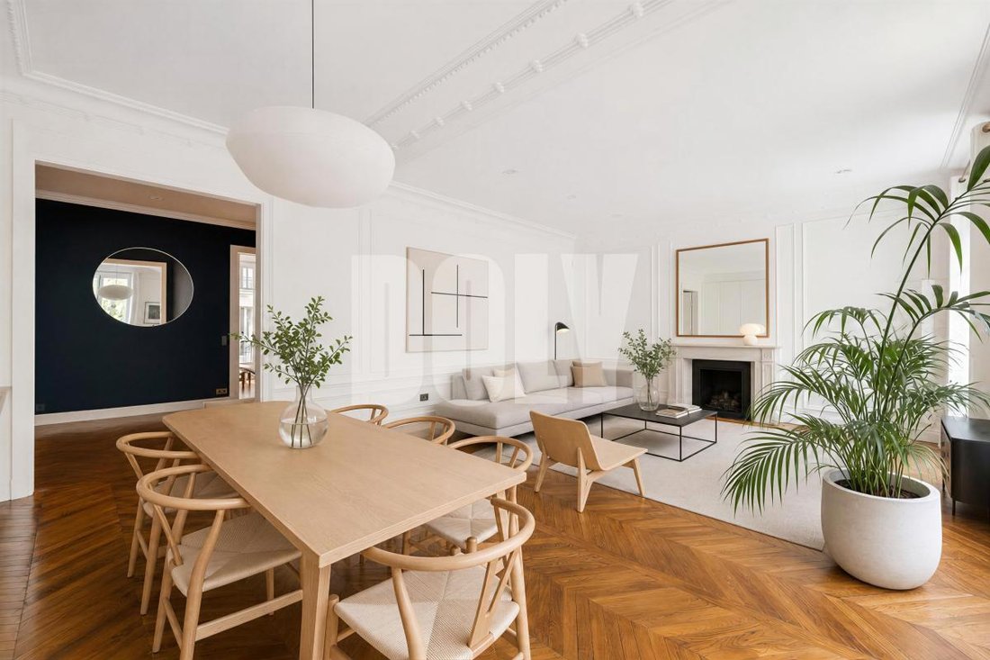 Apartment in Muette Sud, Paris 16e Arrondissement, Paris 3 - 18681857