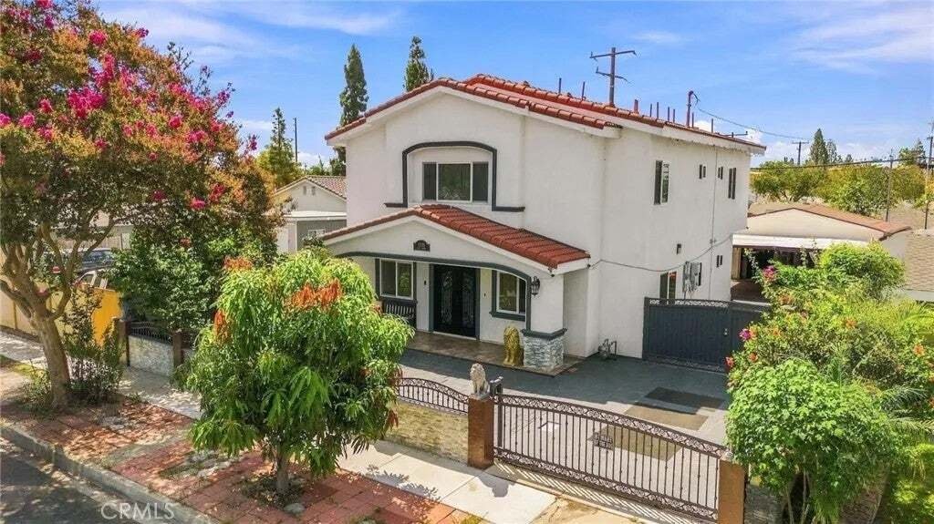 House in Lakewood, California, United States 1 - 18682792