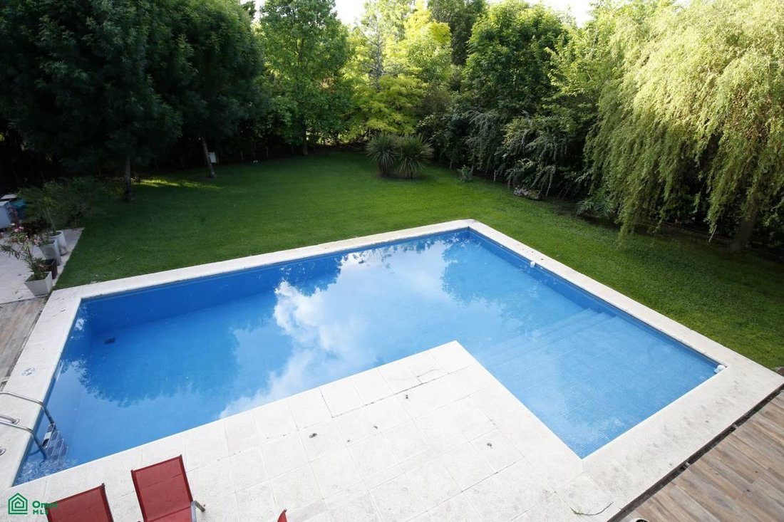 Casa en City Bell, Provincia de Buenos Aires, Argentina 1 - 17232244