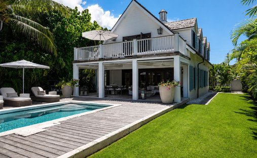 House in Governor's Harbour, The Bahamas 1