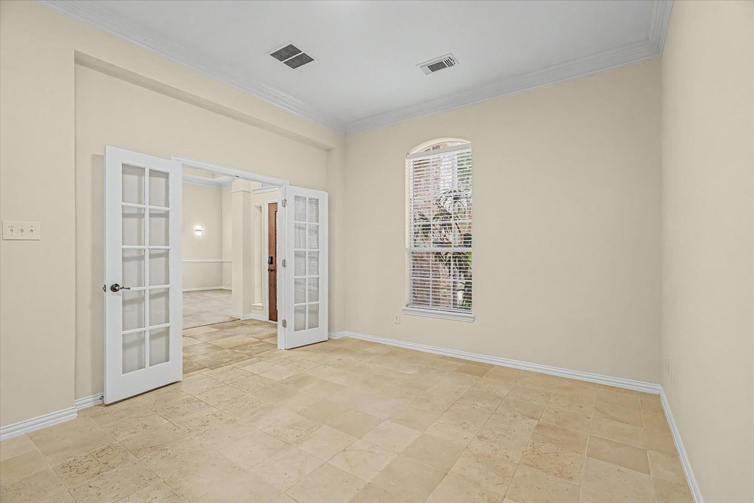 House in Houston, Texas, United States 5 - 18683053