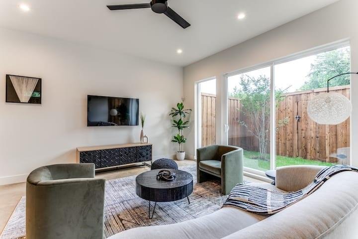 House in Dallas, Texas, United States 1 - 18682915
