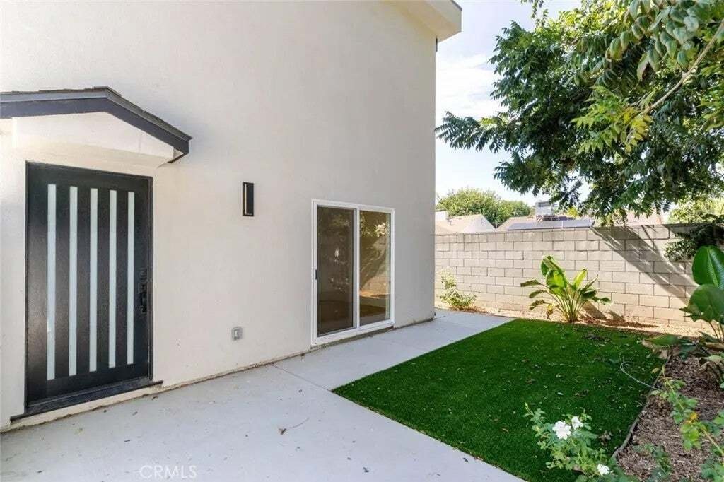 House in Los Angeles, California, United States 1 - 18682806