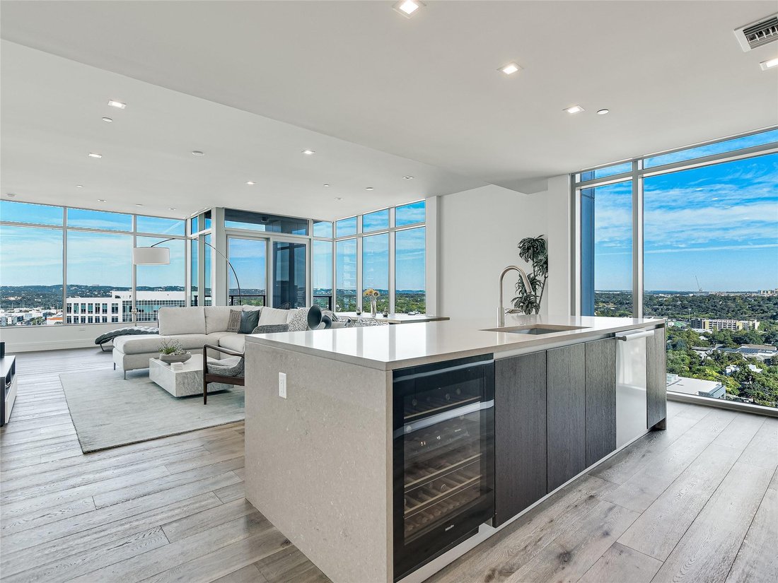 Condo in Austin, Texas, United States 1 - 18682720