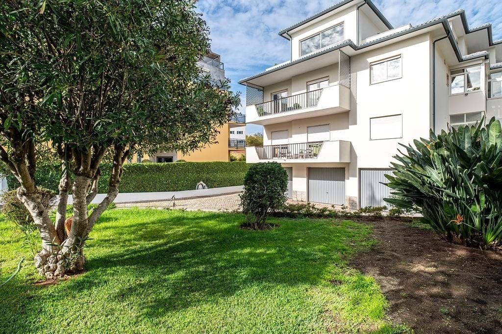 Apartment in Cascais e Estoril, Lisbon, Portugal 2 - 18683444