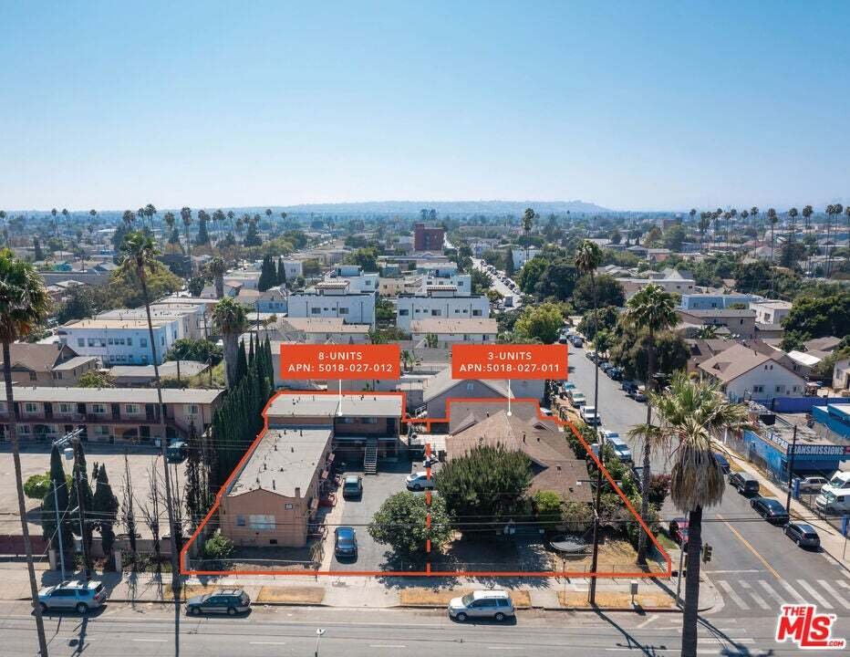 Los Angeles, California, United States 1 - 18682124