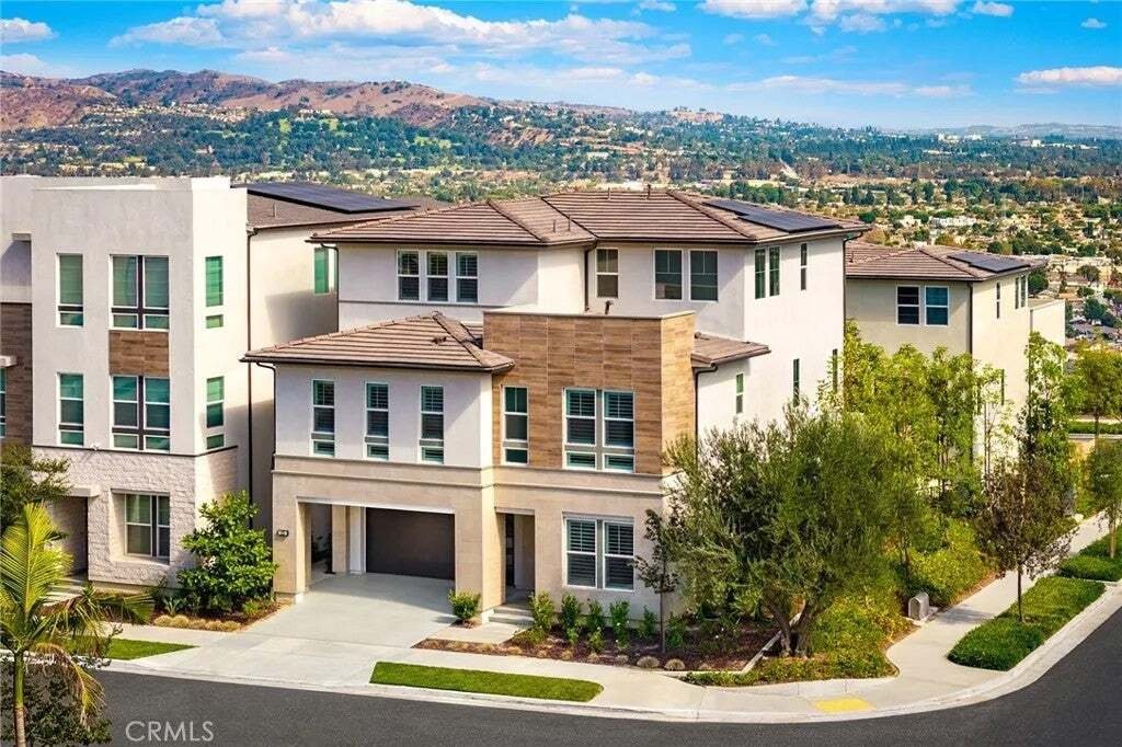 House in Montebello, California, United States 2 - 18682772