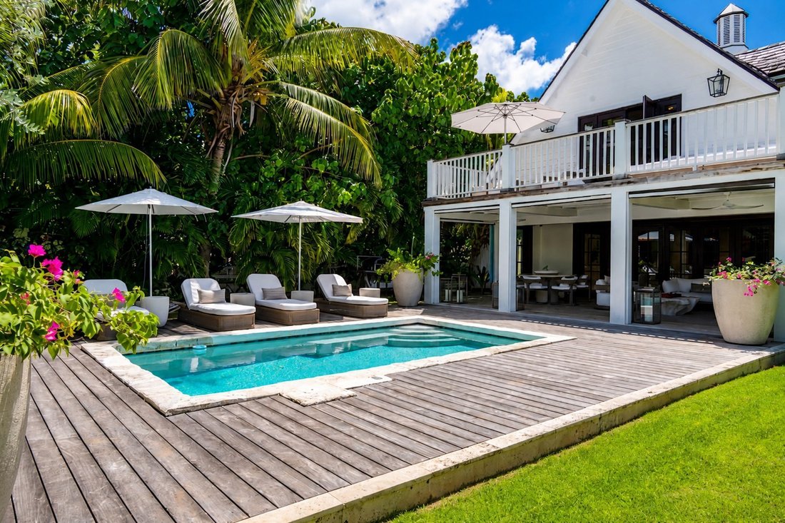 House in Governor's Harbour, The Bahamas 4 - 18681513