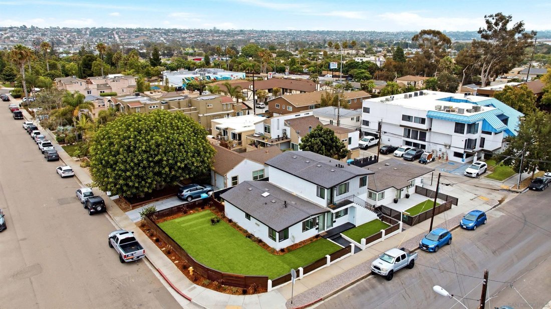 San Diego, California, United States 1 - 18682848