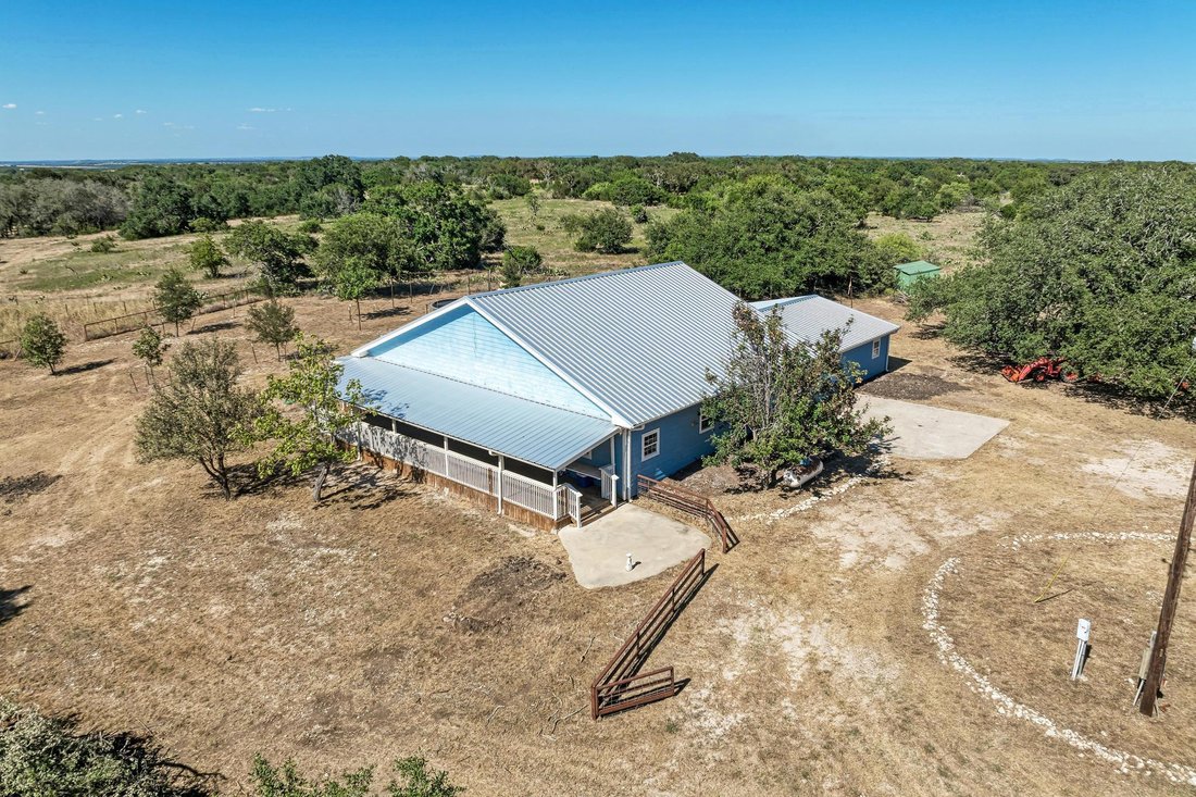 House in Lampasas, Texas, United States 1 - 18682740