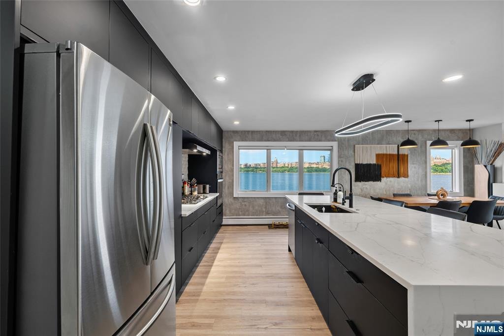 Condo in North Bergen, New Jersey, United States 3 - 18682602