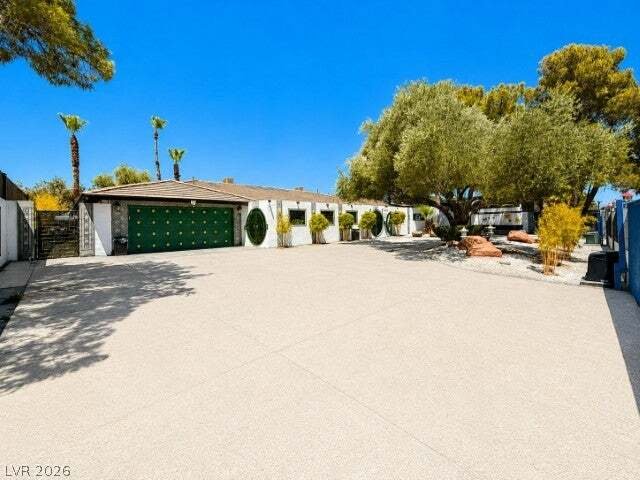 House in Las Vegas, Nevada, United States 1 - 18682172