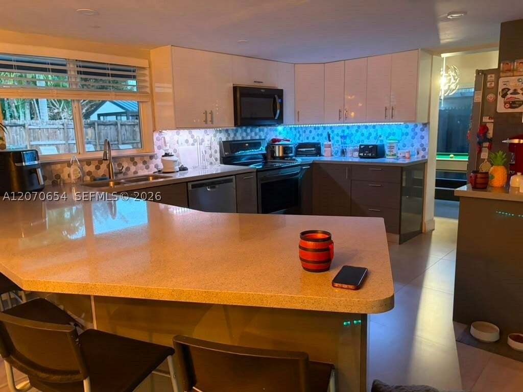 House in Miami, Florida, United States 2 - 18682435