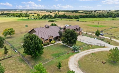 Farm Ranch in Waco, Texas, United States 1