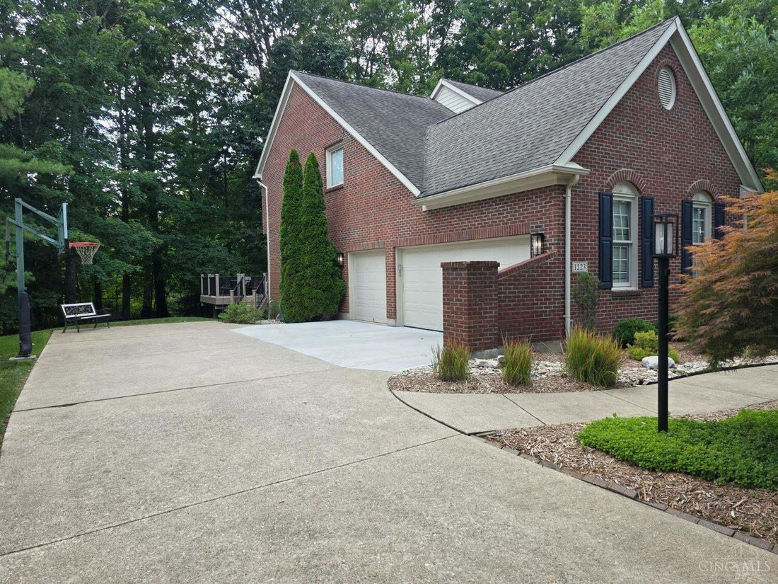 House in Loveland, Ohio, United States 2 - 18680237