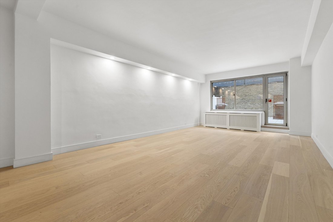 Condo in New York, New York, United States 4 - 18683214