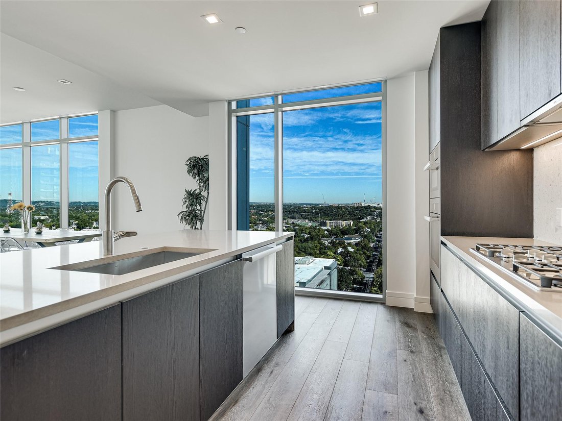 Condo in Austin, Texas, United States 3 - 18682720