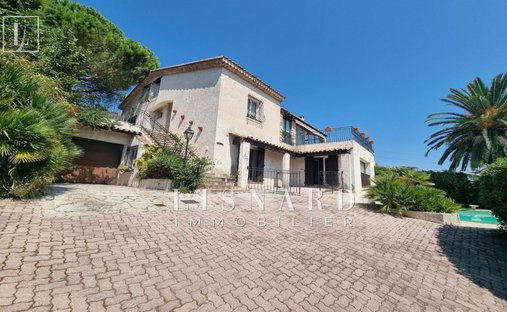 Villa en Centre, Vallauris, Francia 1