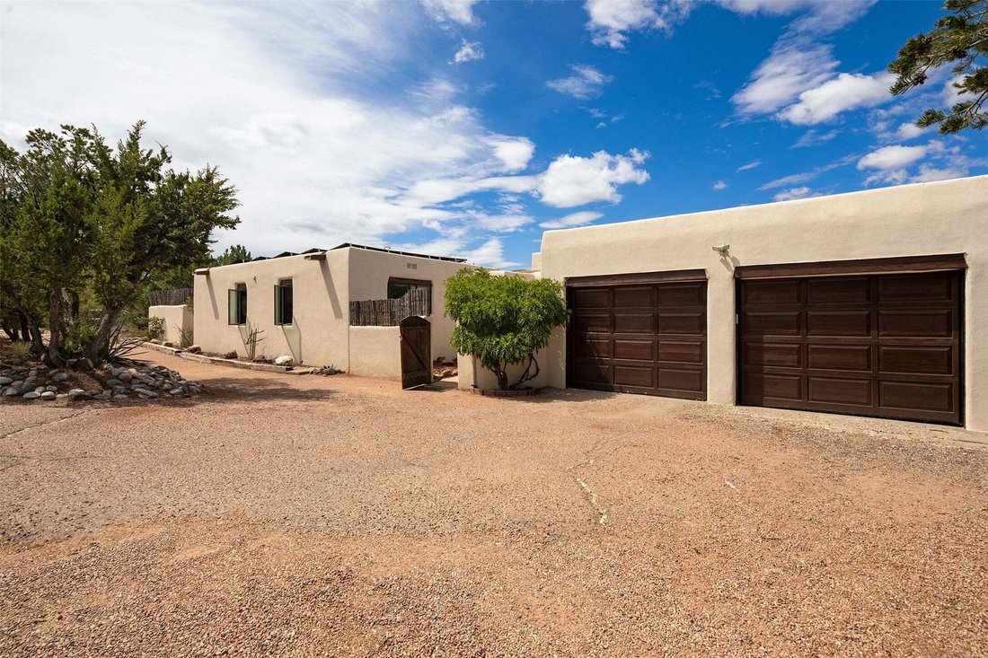 House in Santa Fe, New Mexico, United States 1 - 18680185