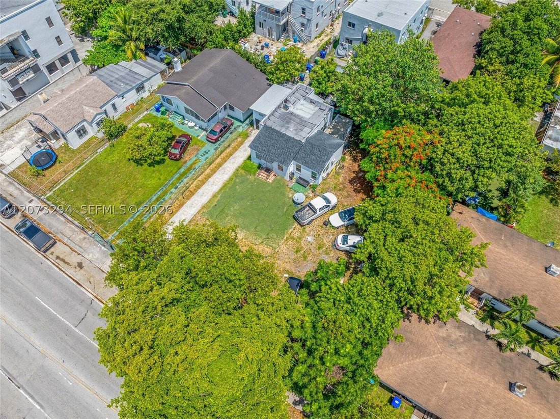 House in Miami, Florida, United States 4 - 18682430