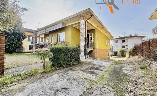 Villa in Villafranca di Verona, Venetien, Italien 1