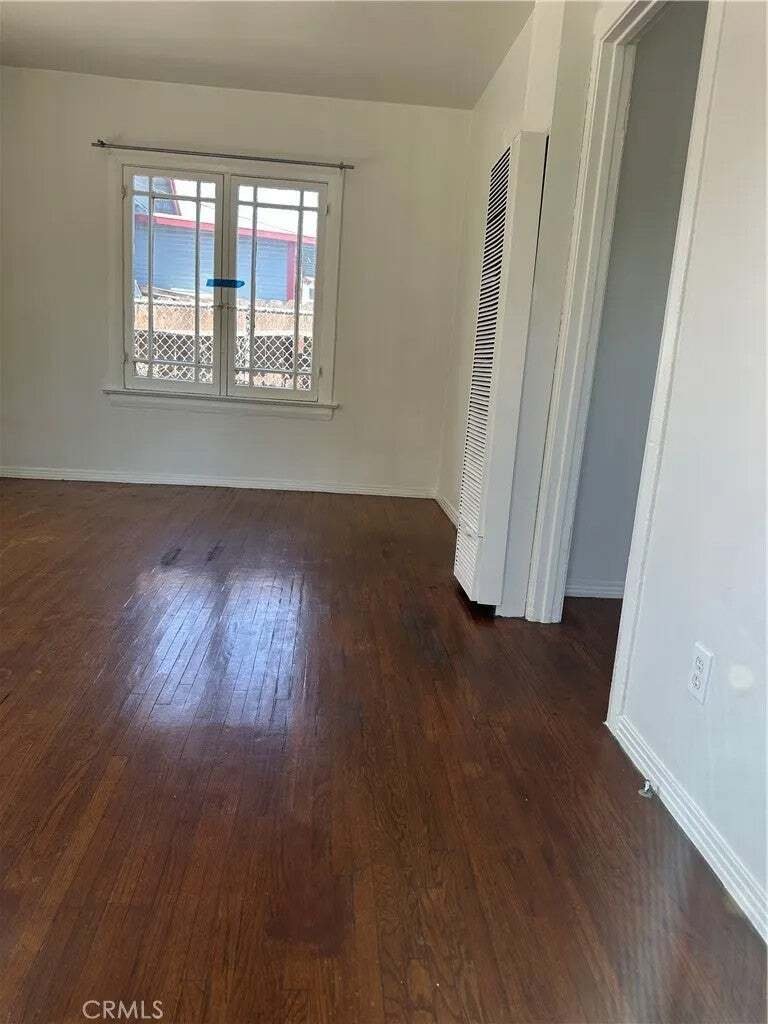 Los Angeles, California, United States 5 - 18682807