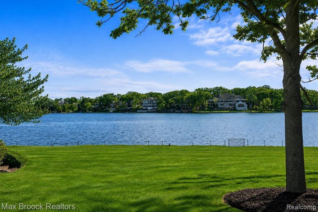 House in Bloomfield Hills, Michigan, United States 3 - 18680416